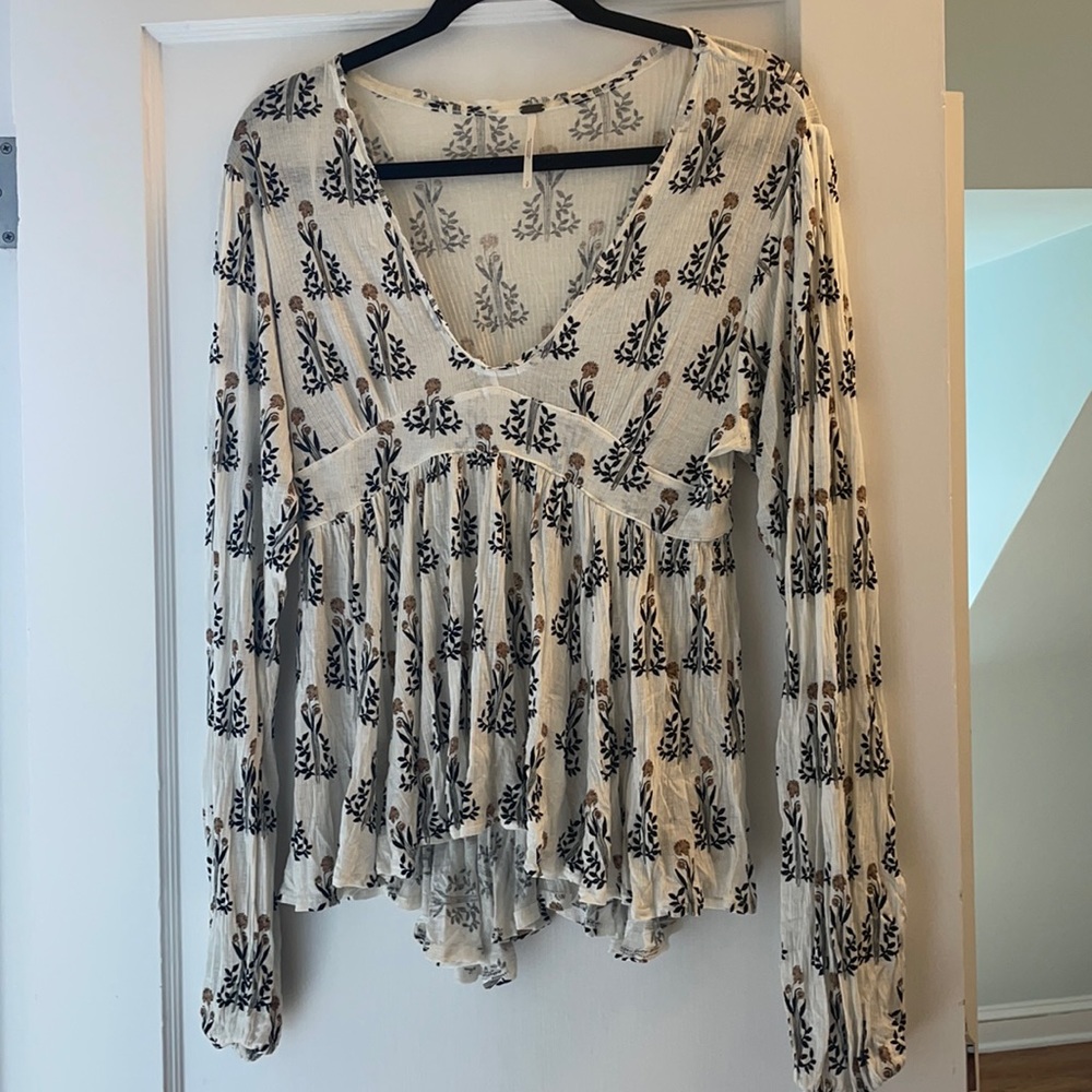 Women floral free people too